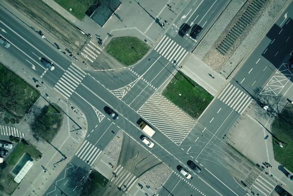 Linia warunkowego zatrzymania – to musisz wiedzieć, zanim dostaniesz mandat!